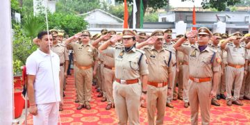 पुलिस लाइन में धूमधाम से मनाया गया 80वां स्वतंत्रता दिवस, एसएसपी अंकिता शर्मा ने किया ध्वजारोहण