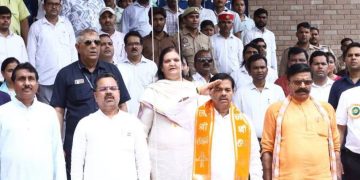 केंद्रीय राज्यमंत्री ने ध्वजारोहण कर दी स्वतंत्रता दिवस की शुभकामनाएं