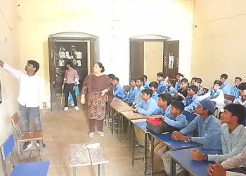 प्रधानाचार्य नूतन रानी की पहल से राजकीय इंटर कॉलेज को बदला शैक्षणिक माहौल