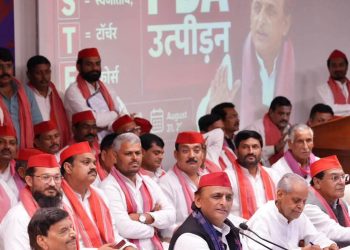2027 में सपा की सरकार बनना तय, भाजपा की साजिशों से सावधान रहें कार्यकर्ता: अखिलेश यादव