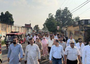 69000 शिक्षक भर्ती के बीएड शिक्षकों पर 50 प्रतिशत अंक वाली परीक्षा की बाध्यता से आक्रोश