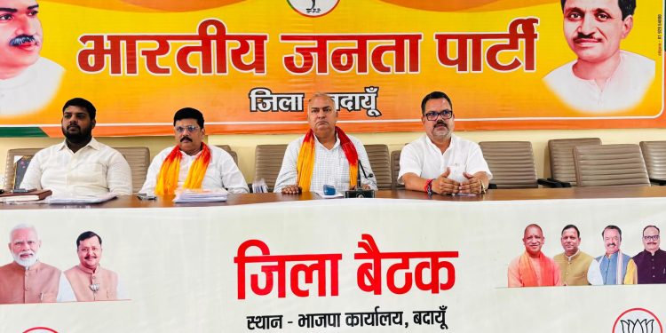 बूथ स्तर पर संवाद से भाजपा को मिलेगी नई ऊर्जा: डॉ. दिनेश शर्मा