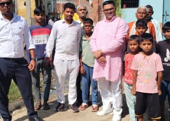 बिसौली विधानसभा क्षेत्र में राम नरेश गौतम ने किया तूफानी दौरा, मांगा जनसमर्थन