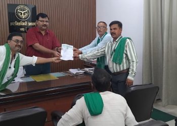 पूर्ति विभाग में भ्रष्टाचार के आरोपों को लेकर किसान यूनियन ने सौंपा ज्ञापन