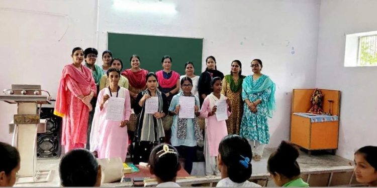 संस्कृत की वर्तमान समय में उपयोगिता पर हुआ शैक्षिक कार्यक्रम