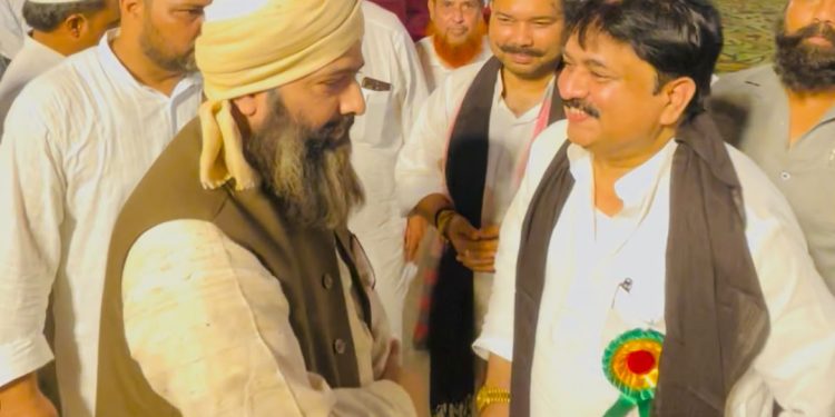 बिना दहेज के सामूहिक निकाह का आयोजन