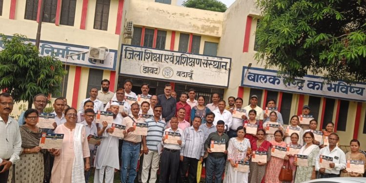 प्रधानाध्यापकों के समर्थ मॉड्यूल प्रशिक्षण के प्रथम फेरे का समापन