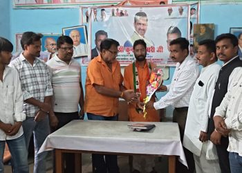 भाजपा नेता सुमित शर्मा ने छोड़ी पार्टी, कांग्रेस में शामिल