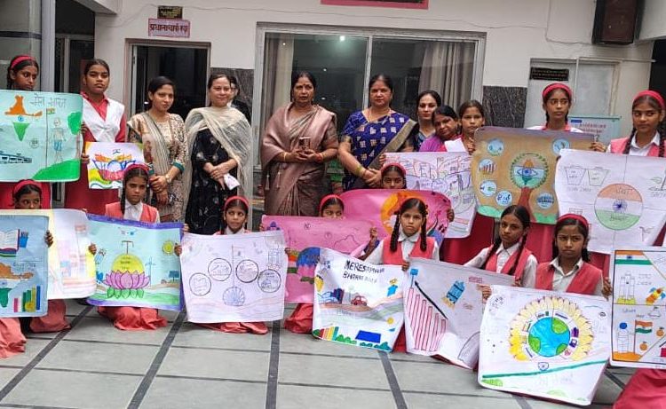 बेटियां प्रतिभा निखारकर महान लक्ष्य हासिल करें: सीमा राठौर