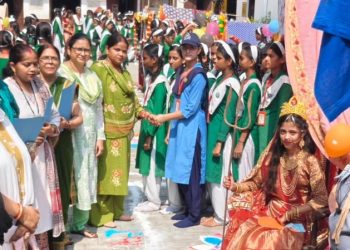 बालिकाएं अपनी अद्भुत क्षमता को पहचानें : वीरू
