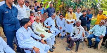 सांसद आदित्य यादव ने हादसा पीड़ित परिवारों से मिलकर जताई संवेदना