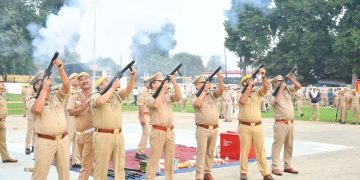 देशभर में धरना-प्रदर्शनों और आंदोलनों के बीच अलर्ट हुआ बदायूं प्रशासन, पुलिस ने किया दंगा नियंत्रण मॉकड्रिल का अभ्यास