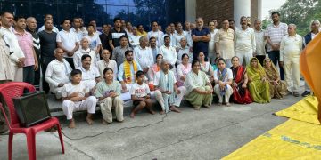 योग, सात्त्विक आहार और सत्कर्म से संवरेगा स्वस्थ, संस्कारवान और पर्यावरण-सचेत समाज