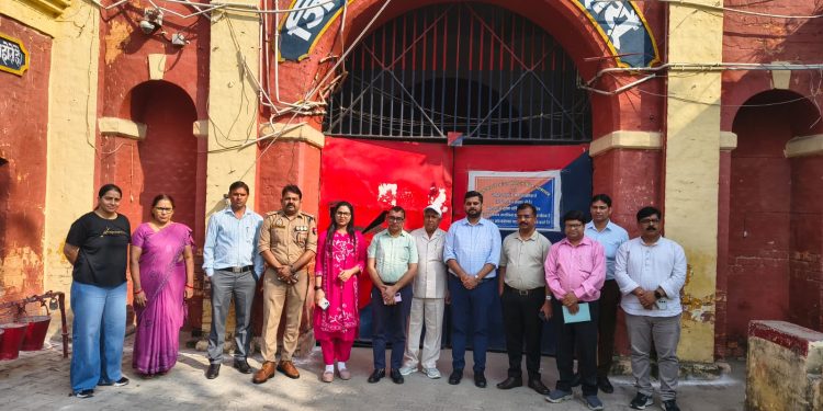 जिला कारागार में सुरक्षित बचपन की निगरानी समिति का निरीक्षण, 11 बच्चे माताओं के साथ निरुद्ध