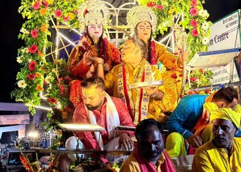 धूमधाम से बदायूं में निकली उत्तर भारत की सबसे बड़ी श्रीराम विवाह की शोभायात्रा, उमड़ा आस्था का सैलाब