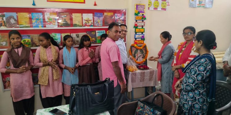 कादरचौक में संकुल शिक्षक बैठक आयोजित, शैक्षिक गुणवत्ता सुधारने पर जोर