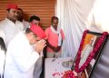 सांसद धर्मेंद्र यादव ने दिवंगत दानबहादुर यादव के परिजनों से मिलकर जताई शोक संवेदना
