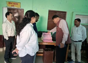 बरेली-मुरादाबाद शिक्षक एमएलसी चुनाव: पोलिंग पार्टियां रवाना, आज 3935 मतदाता करेंगे मतदान